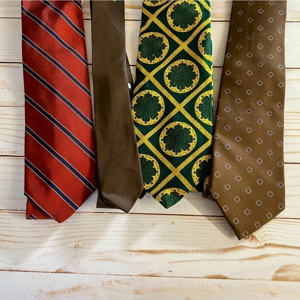 Lot of Four Vintage Ties (Christian Dior, Robert Talbott)